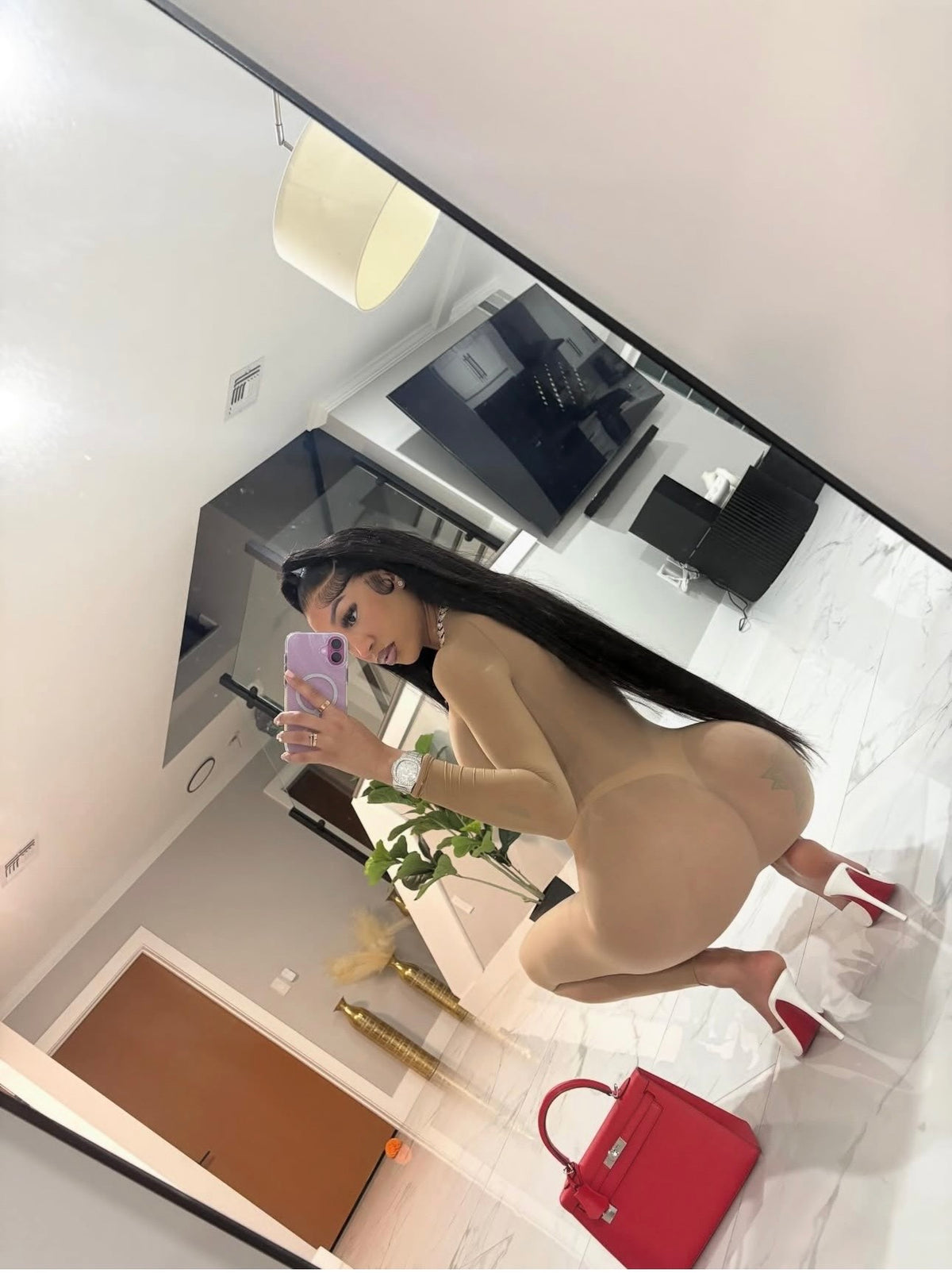 Gyat jumpsuit (nude)
