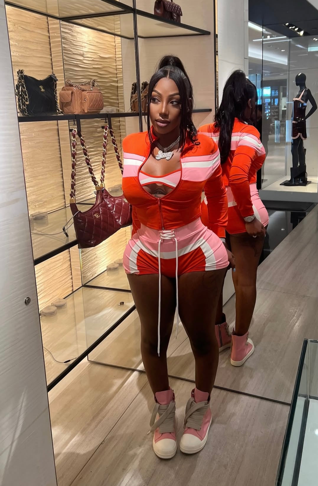 Goodness set (red)